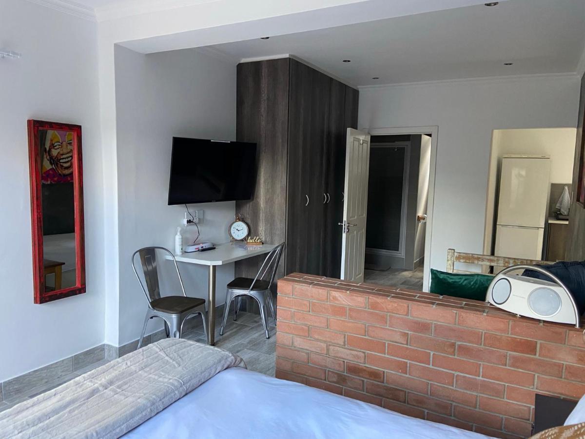 Relaxed City Living Port Elizabeth Extérieur photo