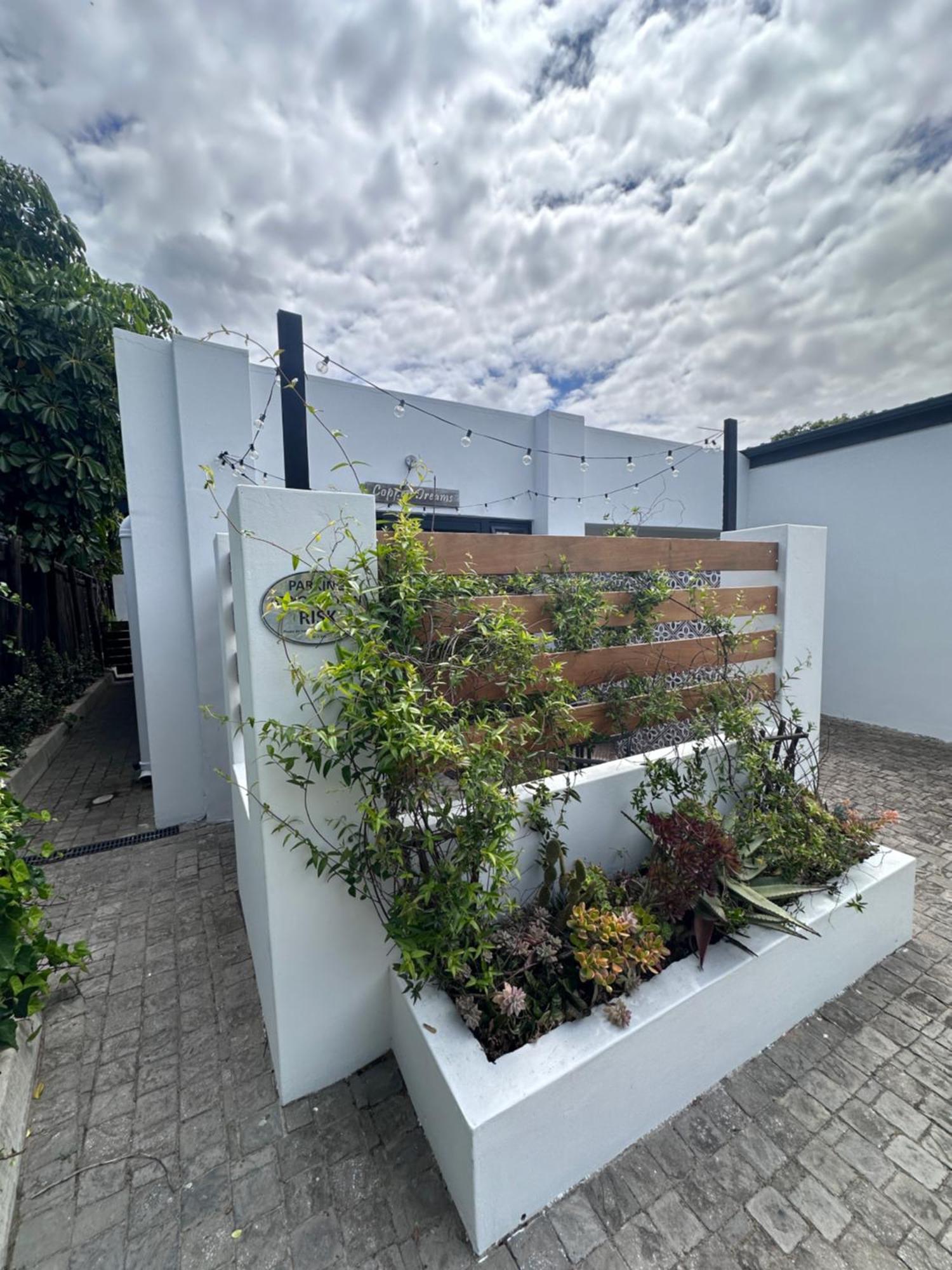 Relaxed City Living Port Elizabeth Extérieur photo
